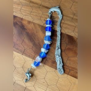 Dolphin theme bookmark